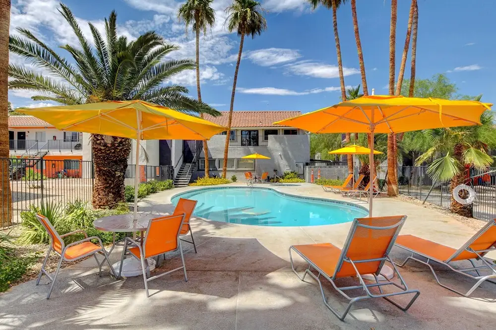 Advanced Management Group | Intrigue Apartments Pool Advanced Management Group | Intrigue Apartments Pool